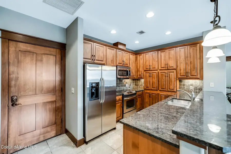 2051 N Main ST #STE 308, Coeur Dalene, ID 83814 - #2