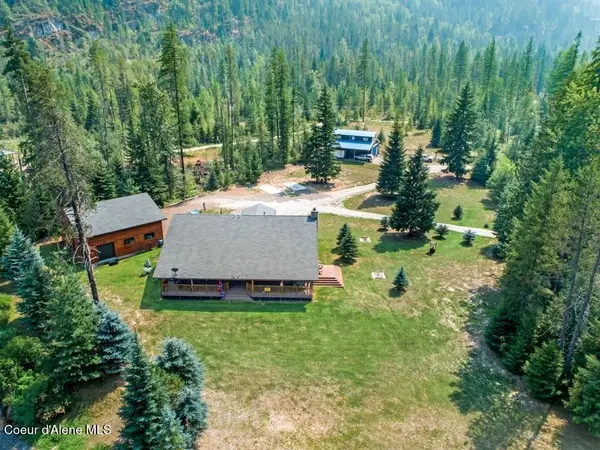 300 Old Bull River Rd, Noxon, MT 59853