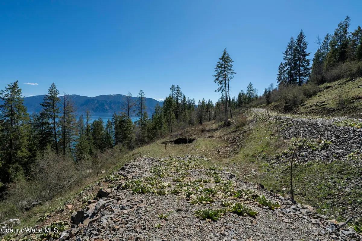 531 Midas Dr, Sagle, ID 83860 - #1