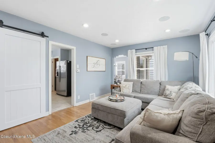 5018 N STEVENS ST, Spokane, WA 99205 - #3