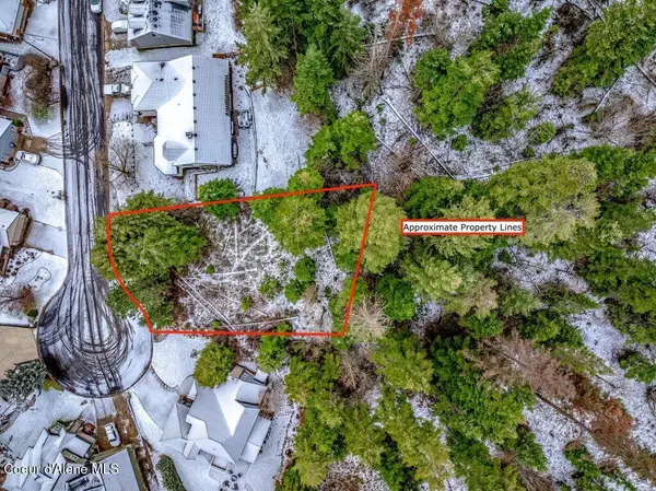 961 N Armstrong Dr, Coeur d'Alene, ID 83814