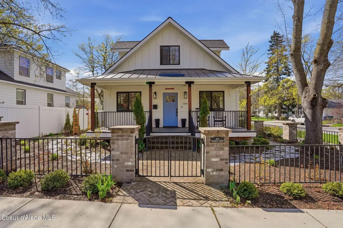 804 E WALLACE AVE, Coeur Dalene, ID 83814 - #1