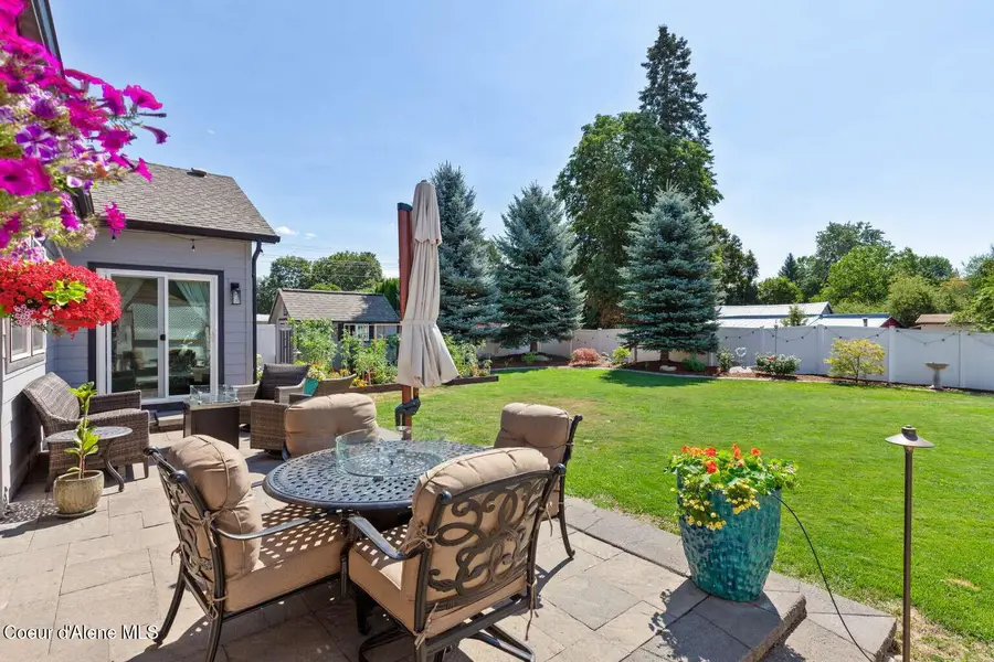 1658 W Boyles AVE, Hayden, ID 83835 - #2