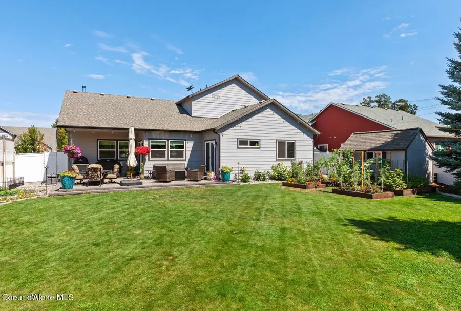 1658 W Boyles AVE, Hayden, ID 83835 - #3