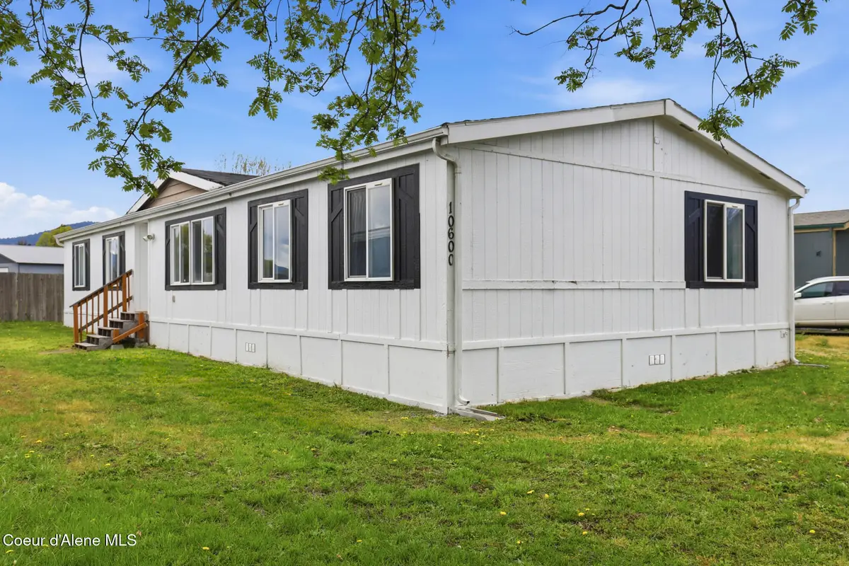 10600 N BENOIT ST, Hayden, ID 83835 - #1