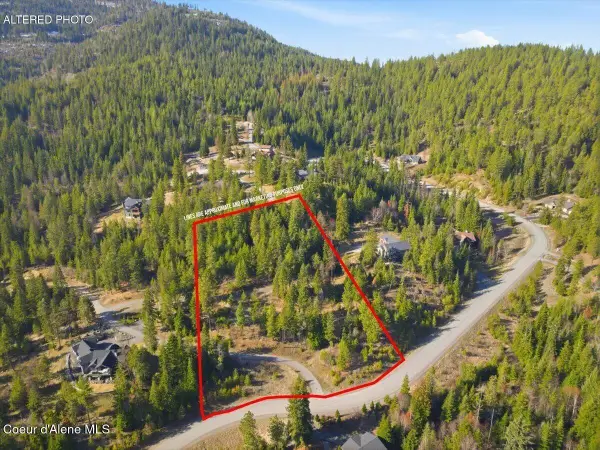 10545 W Lucca Dr, Coeur d'Alene, ID 83814