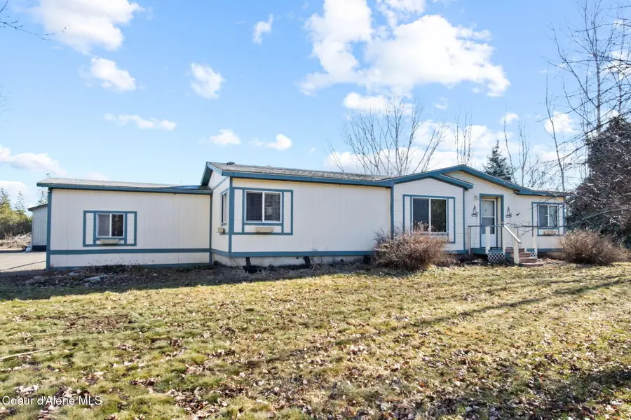 16518 N Mountain View Rd, Rathdrum, ID 83858 - #2