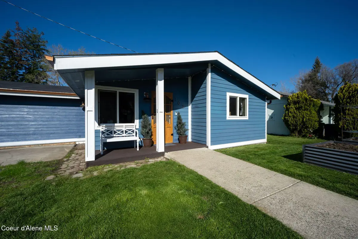 107 N Post ST, Post Falls, ID 83854 - #1