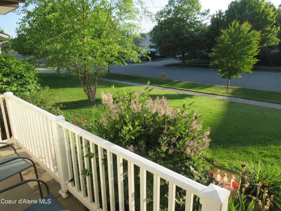 4384 W Lennox LOOP, Coeur D Alene, ID 83814 - #3