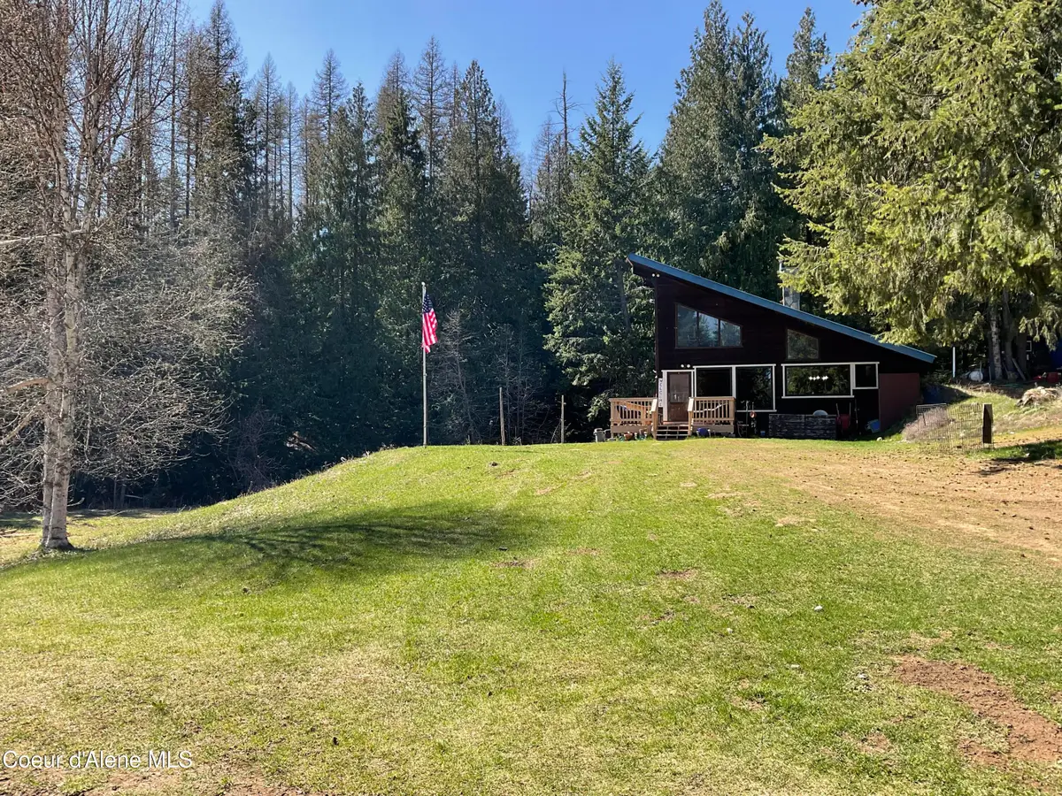 90 & 111 Christmas LN, Naples, ID 83847 - #1