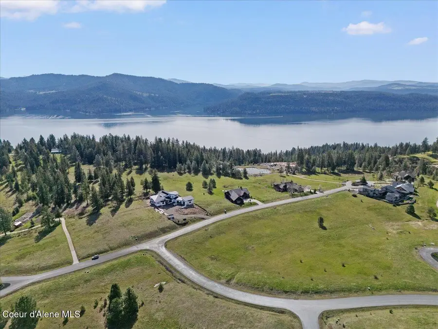 16905 S Magma Ln, Coeur D Alene, ID 83814 - #2