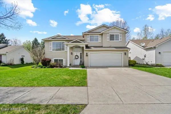 5961 N BELLEVILLE DR, Coeur d'Alene, ID 83815