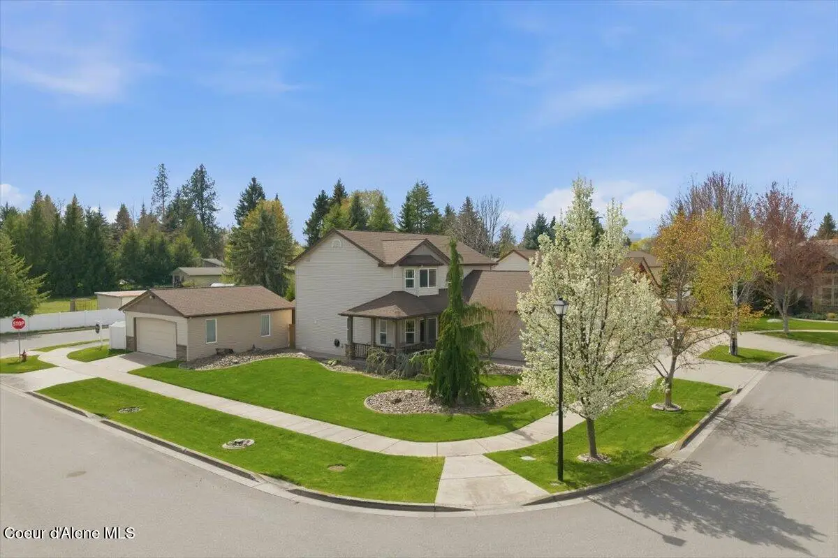 621 E Round Up CIR, Hayden, ID 83835 - #1