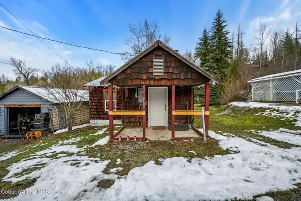 869 Lower Page RD, Smelterville, ID 83868