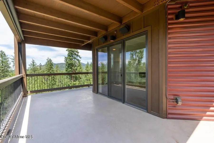 1700 E Tower Pointe Dr #305, Coeur Dalene, ID 83814 - #3