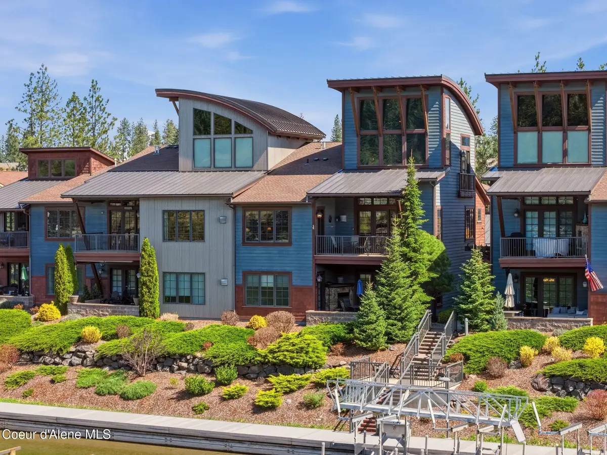 2104 W Bellerive Ln #204, Coeur Dalene, ID 83814 - #1