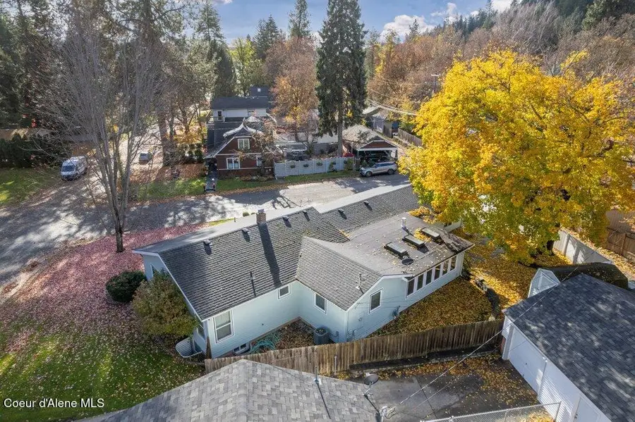 1111 E MOUNTAIN AVE, Coeur Dalene, ID 83814 - #3