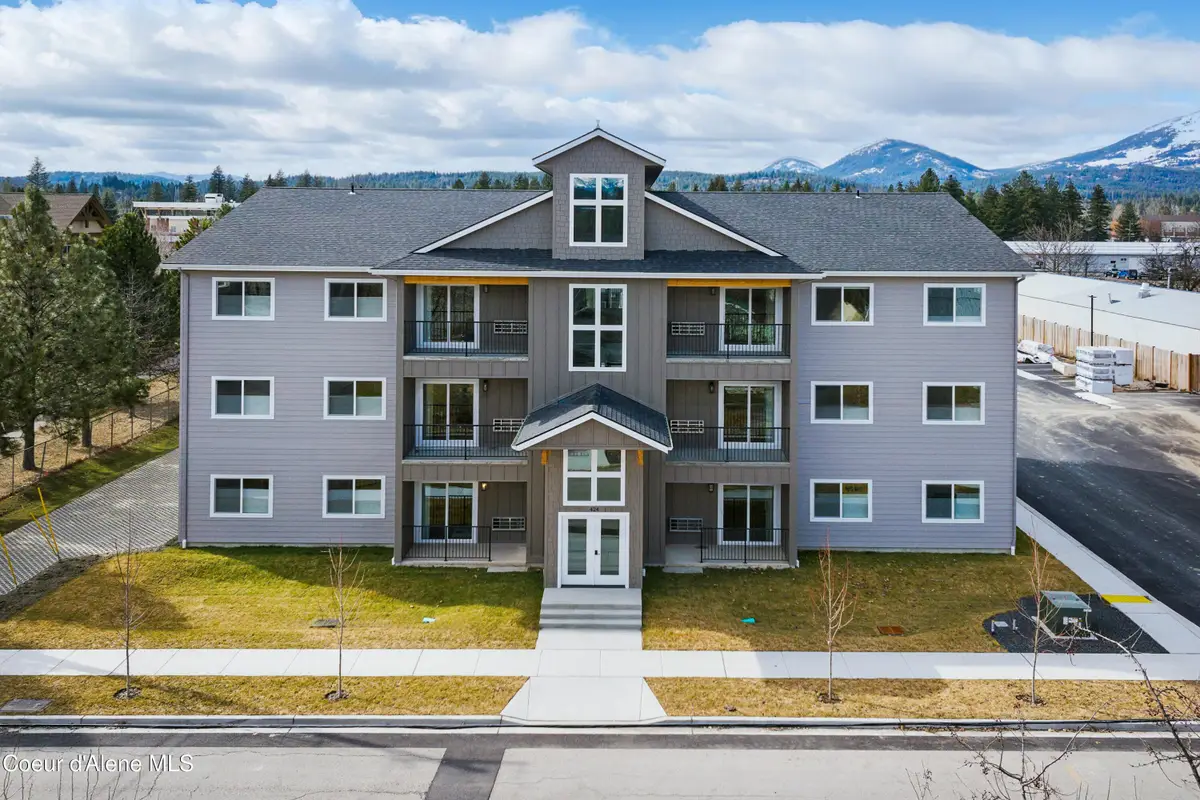 424 S Olive AVE #302, Sandpoint, ID 83864 - #1