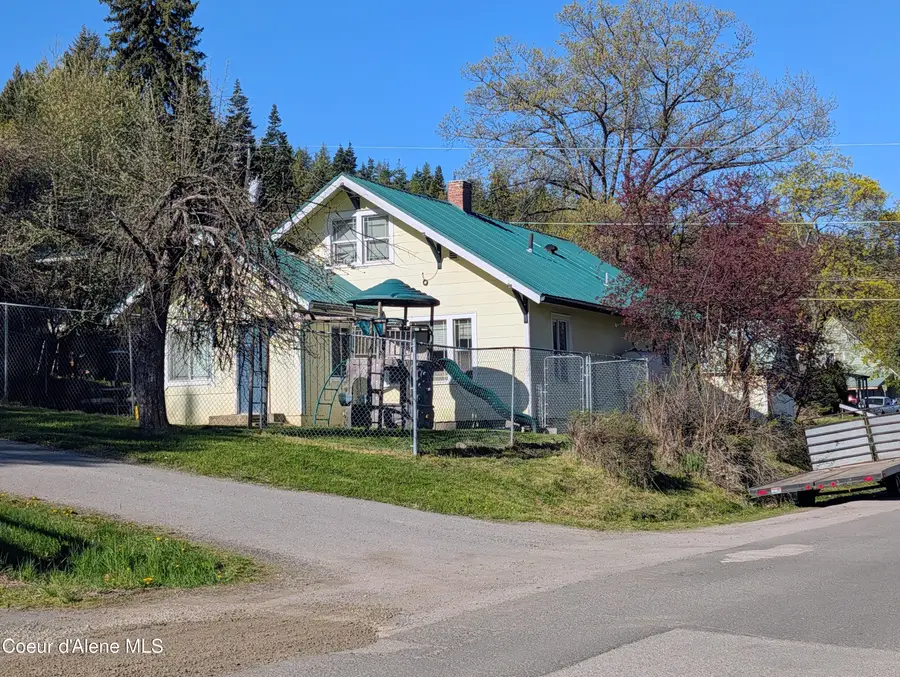 505 S 10th ST, Saint Maries, ID 83861 - #2