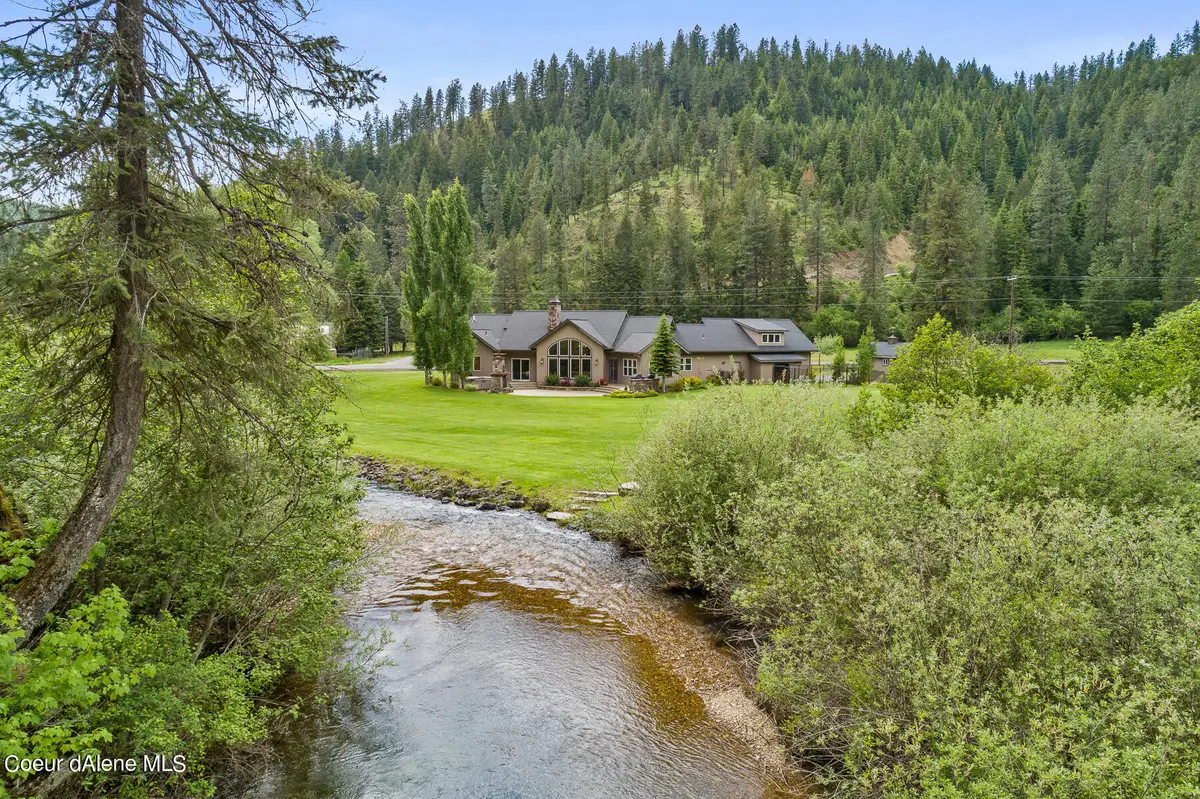 1990 S GATEWAY RANCH RD, Coeur Dalene, ID 83814 - #1