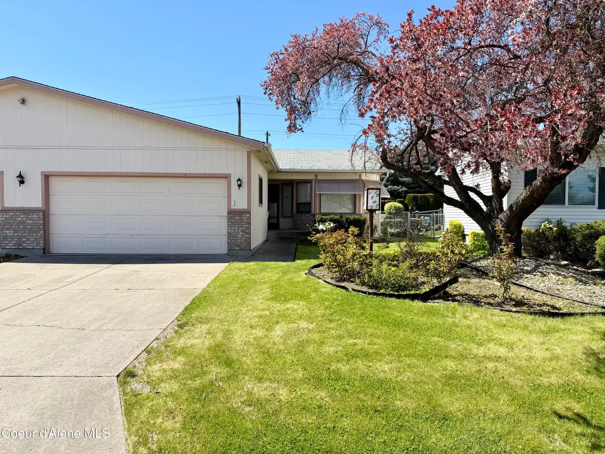 1537 W Woodlawn DR # 2, Hayden, ID 83835 - #1