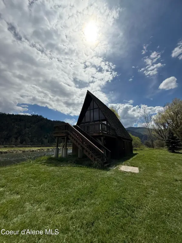2353 St Maries River Rd, St. Maries, ID 83861