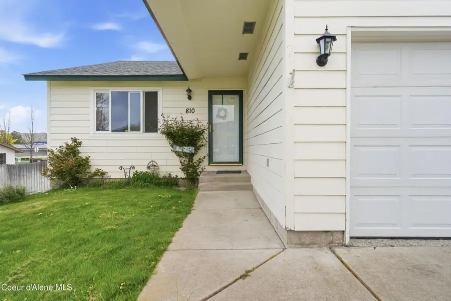 810 E Trinity CT, Coeur D Alene, ID 83815 - #2