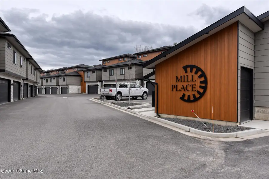 4745 W Kona Dr, Coeur Dalene, ID 83814 - #3