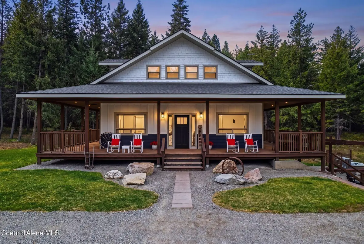 396 Latigo Lane, Naples, ID 83847 - #1