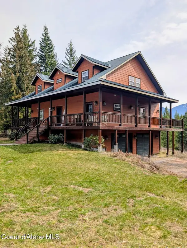 845 Cougar RD, Naples, ID 83847
