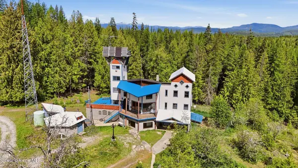 1395 Rolling Thunder Ridge Rd, Sandpoint, ID 83864