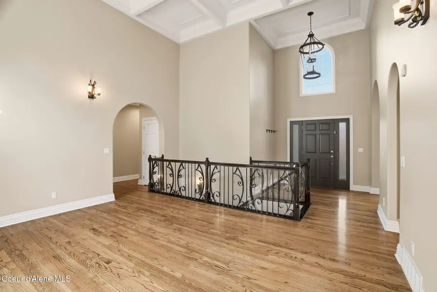 1611 E Heritage Ln, Spokane, WA 99208 - #2