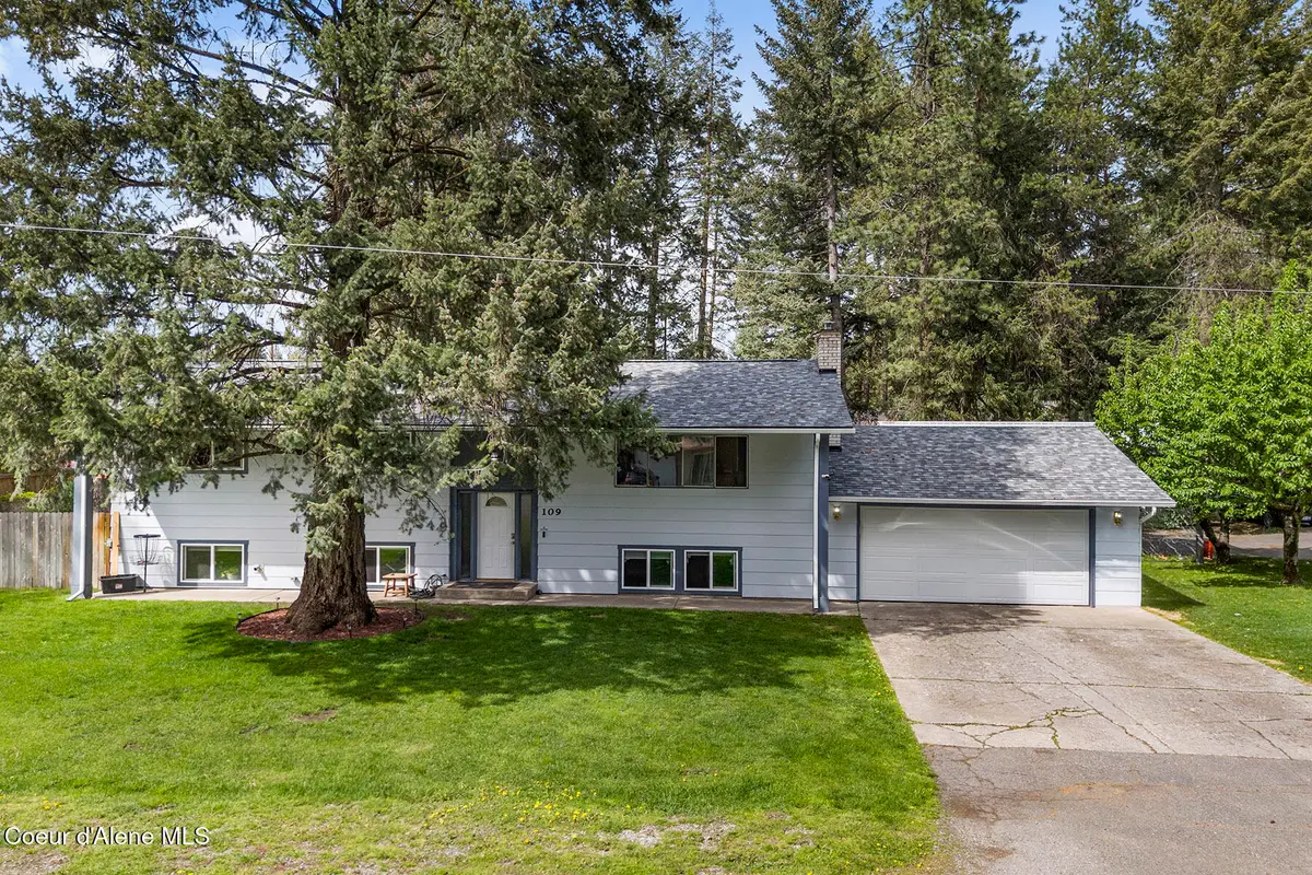 109 E Alvis RD, Hayden, ID 83835 - #1