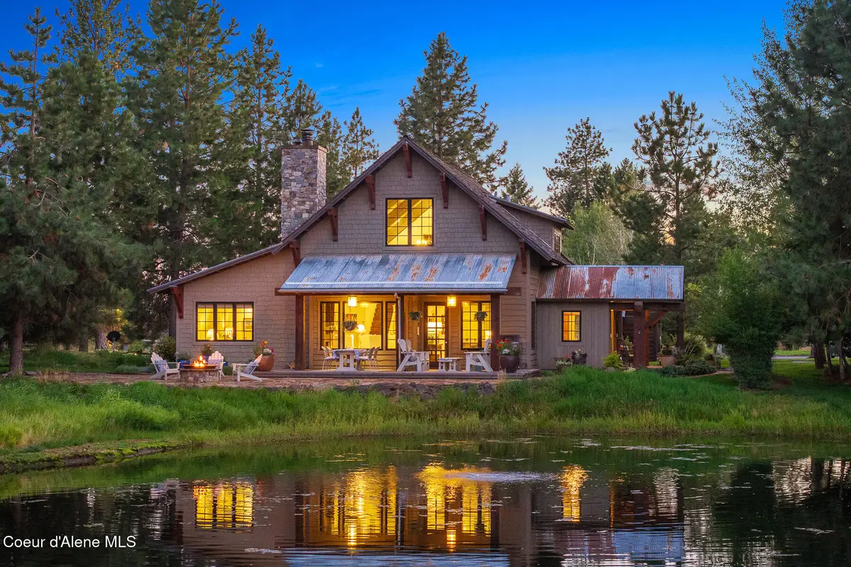 6779 S Old Barn RD, Harrison, ID 83833 - #1