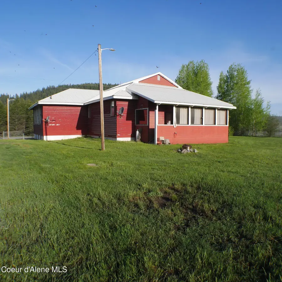 565 Poplar ST, Clarkia, ID 83812 - #3