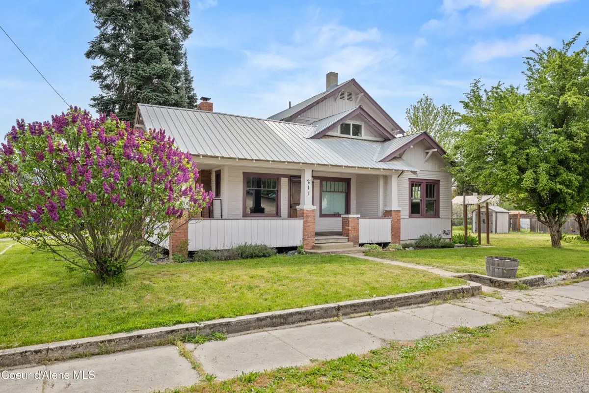 211 4th ST, Priest River, ID 83856 - #1