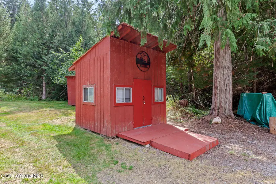 9076 CDA RIVER RD, Kingston, ID 83839 - #3