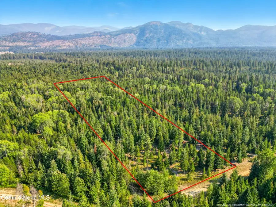 125 Ranch RD, Naples, ID 83847 - #2
