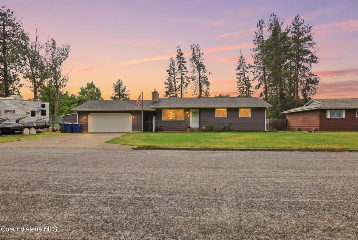 422 E 10th AVE, Post Falls, ID 83854 - #1