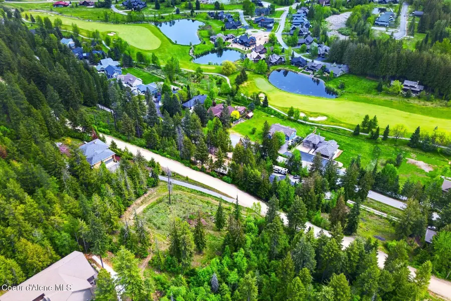 404 Fairway View Dr, Sandpoint, ID 83864 - #2
