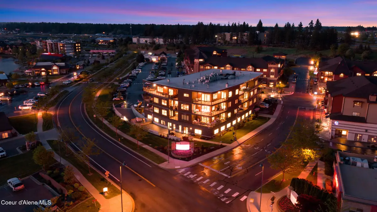 1579 W Riverstone DR #UNIT 304, Coeur Dalene, ID 83814 - #1