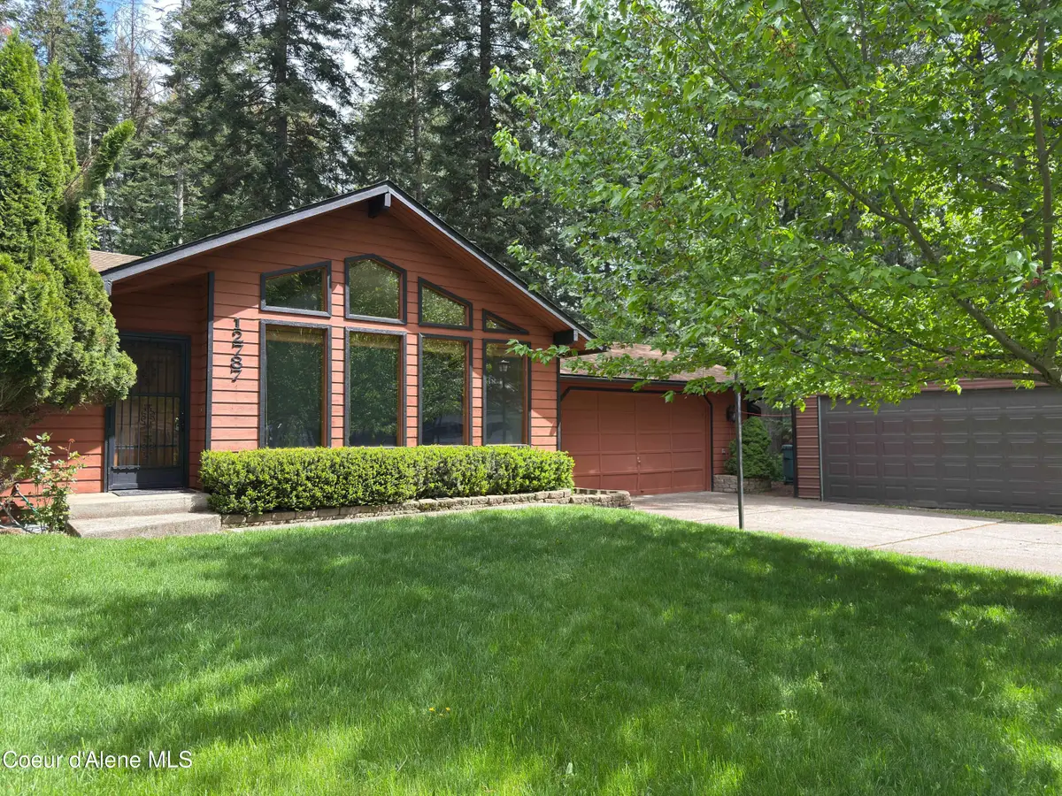 12787 N Emerald DR, Hayden, ID 83835 - #1