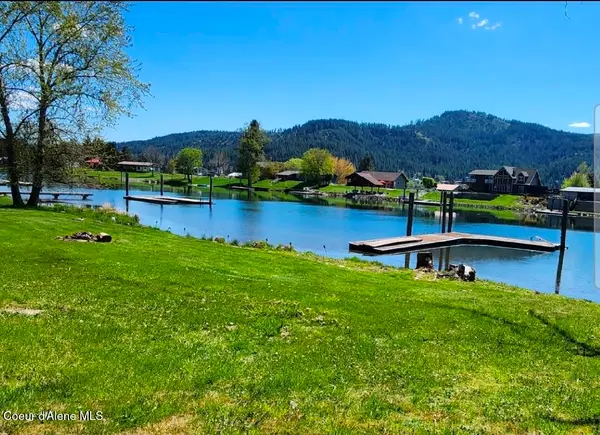 874 Cottonwood Drive, St. Maries, ID 83861