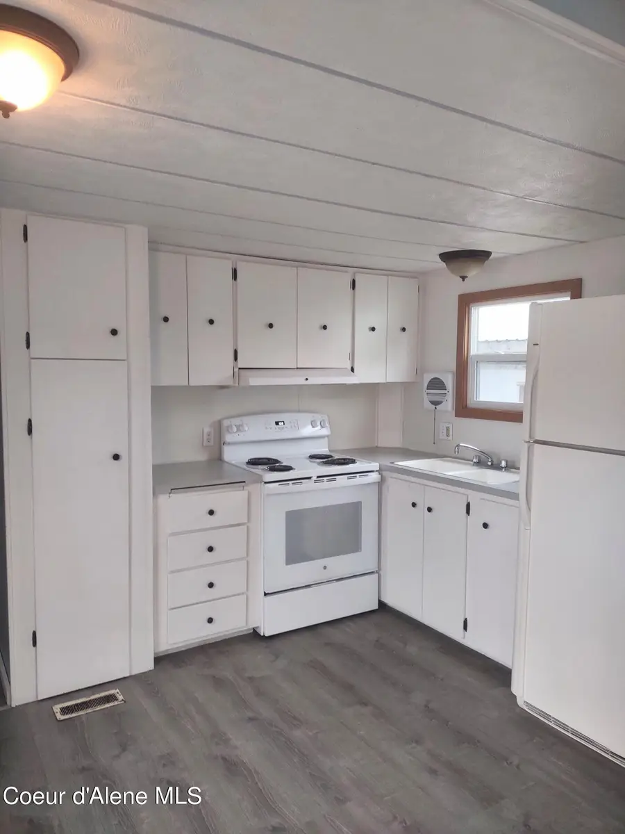 6677 Kaniksu Street Space E5, Bonners Ferry, ID 83805 - #3
