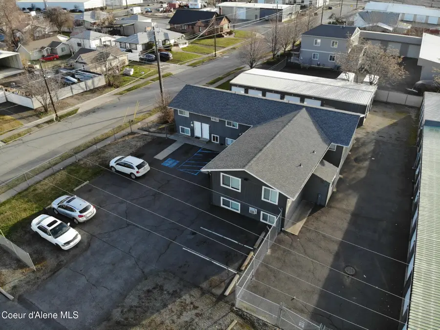 3004 E Boone Ave, Spokane, WA 99202 - #2