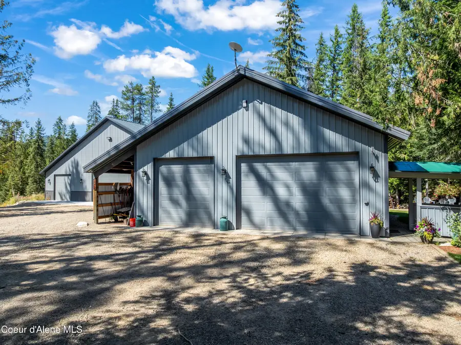 2158 Reeder Creek RD, Nordman, ID 83848 - #3