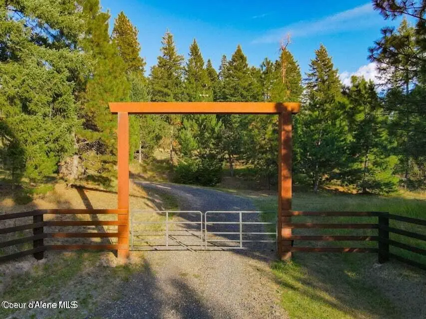 5758 E Burma Rd, Harrison, ID 83833 - #1