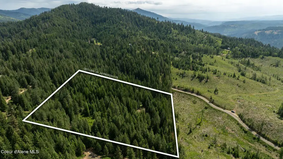 3232 Hells Gulch RD, Saint Maries, ID 83861 - #3