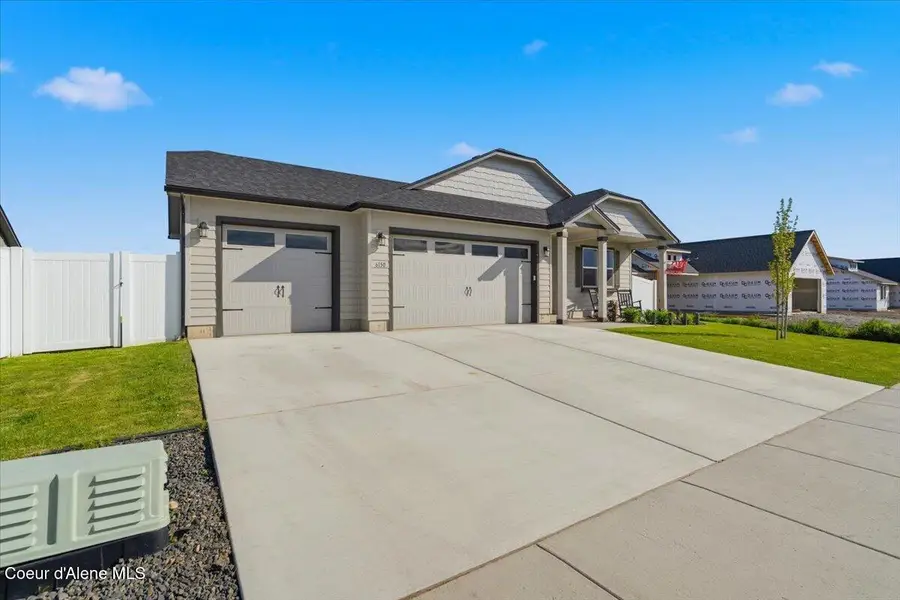 6150 W Ballentree Lane, Rathdrum, ID 83858 - #2