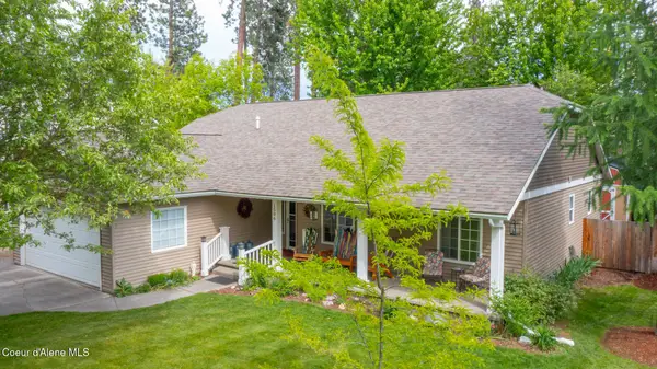 1506 S Riverside Harbor DR, Post Falls, ID 83854